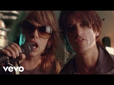 Youtube: Aerosmith - Fly Away From Here