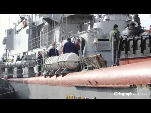 Youtube: Ukraine crisis: pro-Russia crowds seize Ukrainian warships