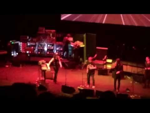 Youtube: Suicide Live. Alan Vega, Martin Rev, Henry Rollins. Barbican, London, 2015.