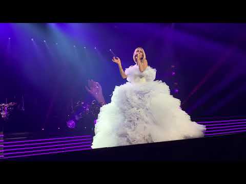 Youtube: Céline Dion, “Pour que tu m’aimes encore,” Live at Centre Vidéotron, 18 Sept 2019