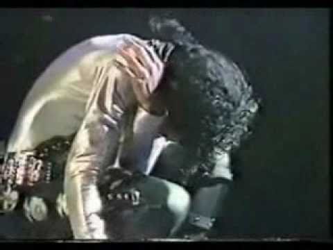 Youtube: Michael Jackson Takes us to church - STOMP