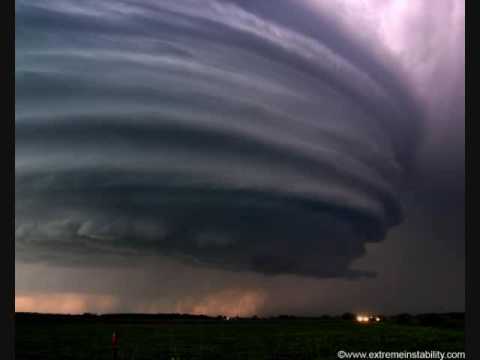 Youtube: Amazingly Unreal-Supercell Thunderstorm Pictures