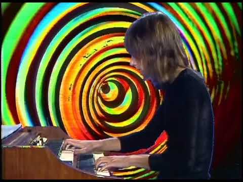 Youtube: Beggars Opera - Raymond's Road (1971)
