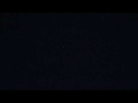 Youtube: iridium flares double simultaneous.m4v