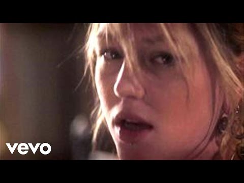 Youtube: Crystal Bowersox - Farmer's Daughter