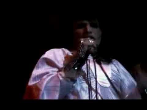 Youtube: Queen - Now I'm Here (Official Video)