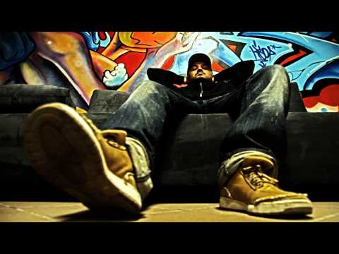 Youtube: Gramatik - Walkin' Down The Street