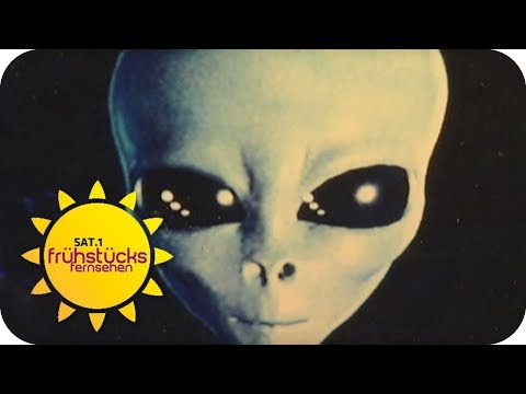 Youtube: Mann glaubt, dass Aliens ihn verfolgen - UND DAS IST SEIN BEWEIS | SAT.1 Frühstücksfernsehen | TV