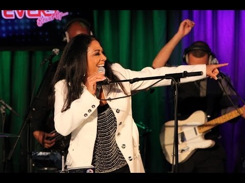 Youtube: Sheila E - The Glamorous Life (live @ EversStaatOp538)