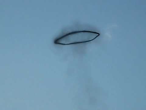 Youtube: Floating Black Smoke Ring