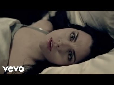 Youtube: Evanescence - Bring Me To Life (Official HD Music Video)