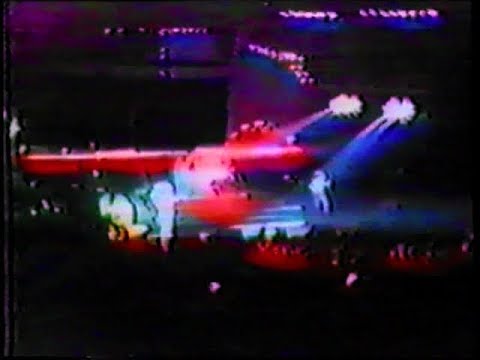 Youtube: Queen LIVE In Stuttgart 1984 (CLEAN VIDEO/REMASTERED SOUND)