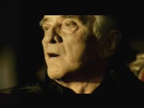 Youtube: Johnny Cash - Hurt