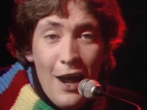 Youtube: Chris Rea - Fool If You Think Its Over (Official Music Video)
