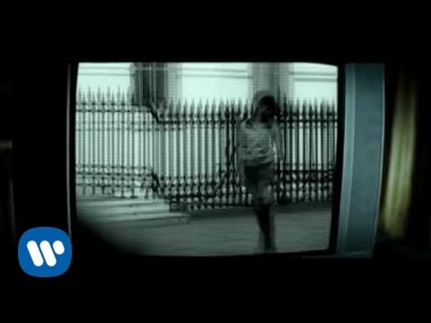 Youtube: Muse - Hysteria [Official Music Video]