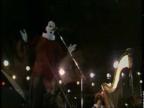 Youtube: Klaus Nomi_The Cold Song (live)