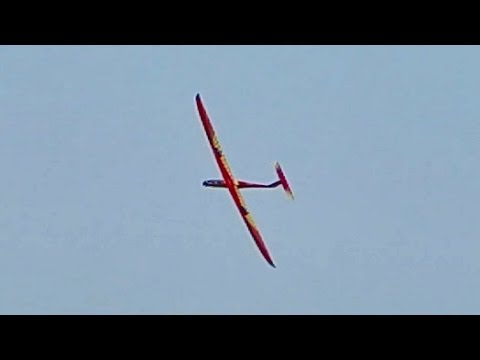 Youtube: 385 Kmh F3S Speeder Pylon Pylonracer Hotliner , 3000 Watt Eisvogel , very very very fast Pylon *HD*