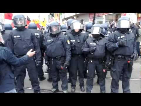 Youtube: M31 DEMO Frankfurt 31.3.2012 gegen Kapitalismus