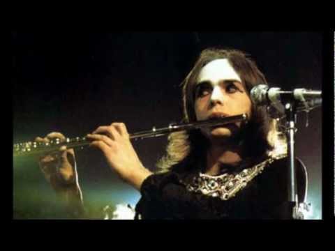 Youtube: Peter Gabriel...The Carpet Crawlers.