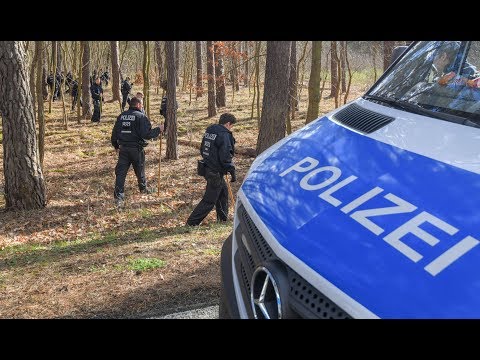 Youtube: SUCHE NACH REBECCA: Spur führt Polizei nach Brandenburg