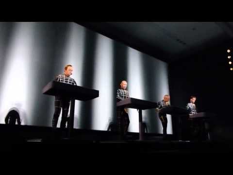 Youtube: Kraftwerk - Franz Schubert / Europe Endless - MoMA 2012