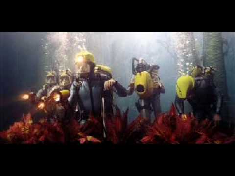 Youtube: The Life Aquatic Diving / Theme Music "Bill Murray`s Techno Dance Mix"