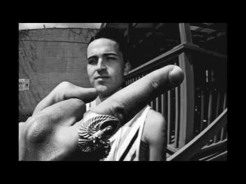 Youtube: I Need A Dollar - Yelawolf vs. Wax vs. Dumbfoundead