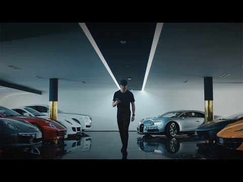 Youtube: The Bugatti Chiron: Tested and approved by a champion #CR7xBUGATTI