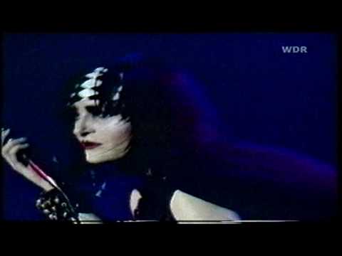 Youtube: Siouxsie And The Banshees - Spellbound (1981) Köln, Germany