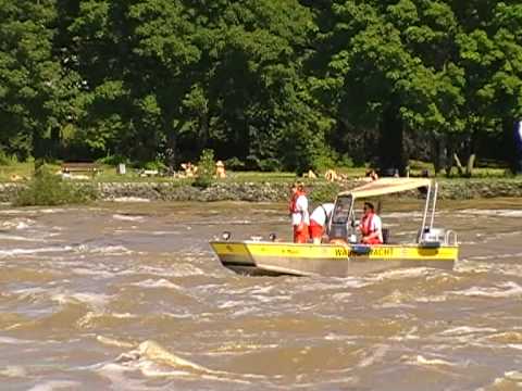 Youtube: MZB Wasserwacht Regensburg bei Hochwasser