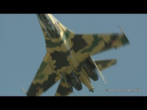 Youtube: Су-35 МАКС 2011