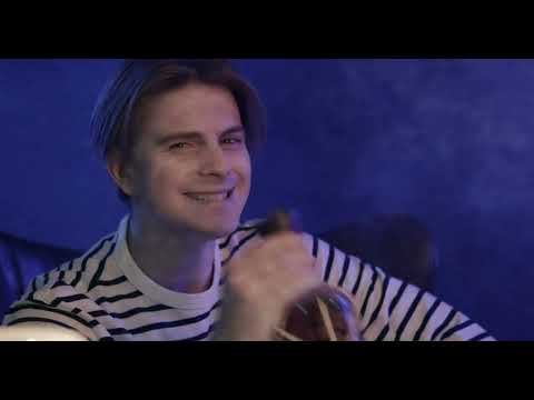 Youtube: VINCENT GROSS - RUM (OFFICIAL VIDEO)