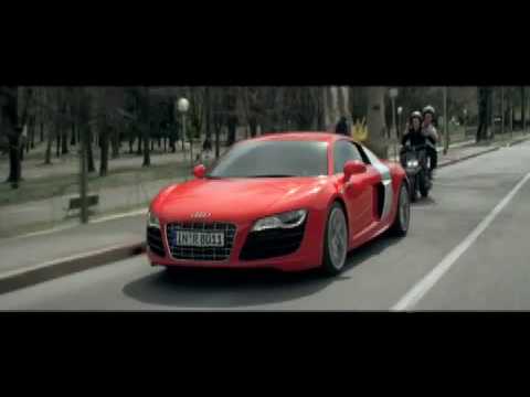 Youtube: Audi R8 V10 5.2 FSI in Maranello