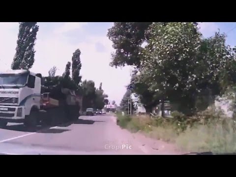 Youtube: BREAKING - MH17 Russian BUK launcher in Makiivka Ukraine video July 17 2014