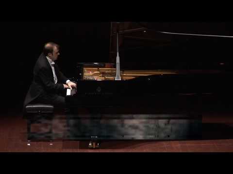 Youtube: Manuel de Falla - Fantasia Baetica - Alex Alguacil, piano LIVE