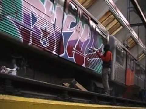 Youtube: Graffiti Hamburg - Barmbek Subway Garage breakin