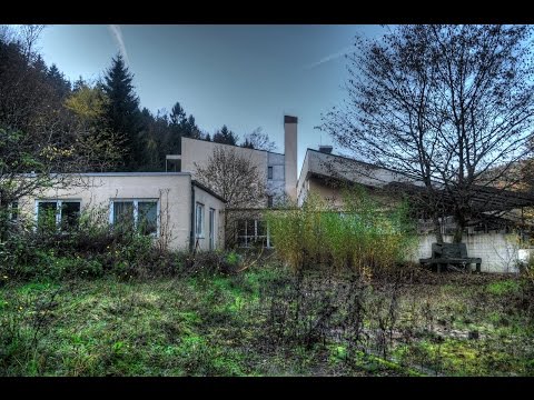 Youtube: LOST PLACES: Dr. Med's blood mental hospital | Deutschland (Urban Exploration HD)