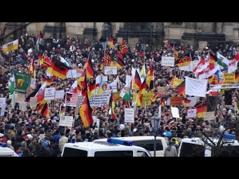 Youtube: LIVE: PEGIDA take to the streets for 26th Dresden rally
