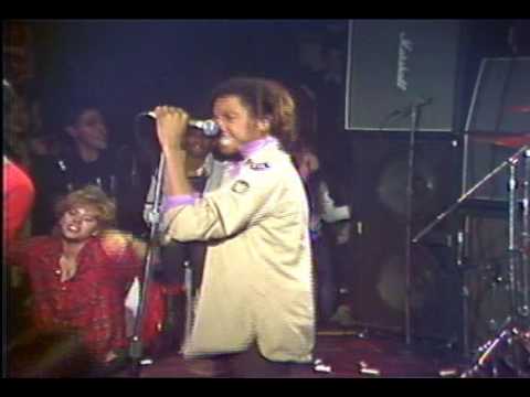 Youtube: Bad Brains - Big Take Over (Live 1982)