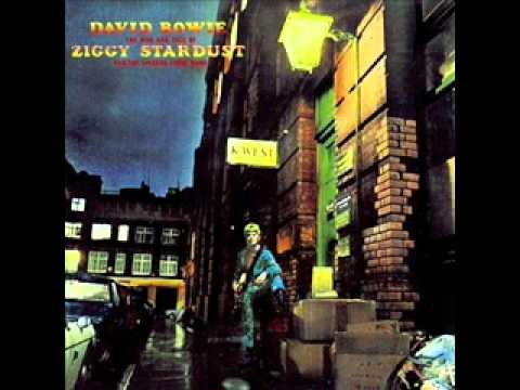 Youtube: David Bowie - Lady Stardust