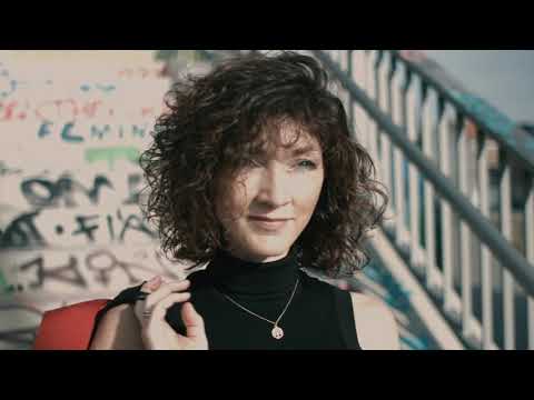 Youtube: Nea Marten | Kassettenkind (Offizielles Musikvideo)
