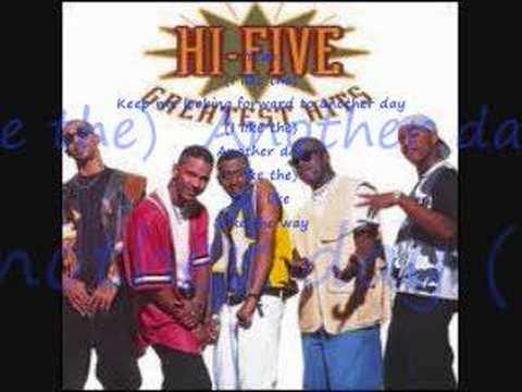 Youtube: Hi-Five- I like the way(Kissing Game)