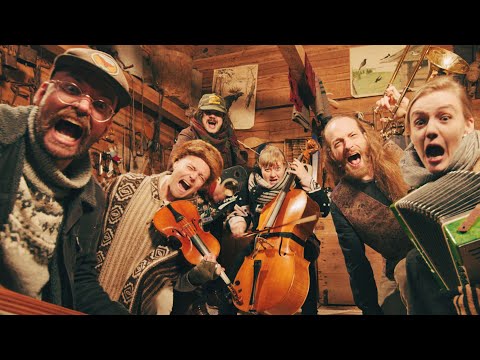 Youtube: Slack Bird - Elämä on kurjaa (Official Video)