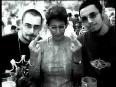 Youtube: Sido - Mama ist stolz