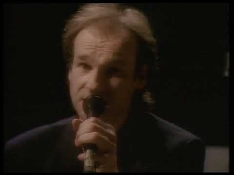 Youtube: Mike + The Mechanics - The Living Years (Official HD Music Video)