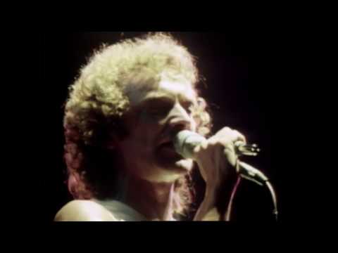 Youtube: Foreigner - Waiting for a Girl Like You (Official Music Video)