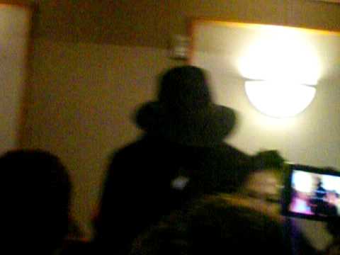 Youtube: Exclusive Fan Footage: Michael Jackson is ALIVE and Well!!?!