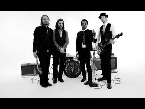Youtube: Vintage Trouble - Nobody Told Me (Official Music Video)