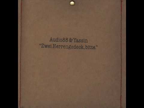 Youtube: Audio88 und Yassin - Regenschirm