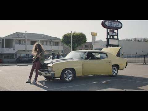 Youtube: Kurt Vile - "Pretty Pimpin" Official Video